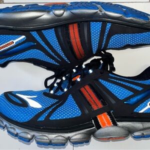 Brooks Vibrant Blue and Black Athletic Shoes 11.5 Excellent condition! No box